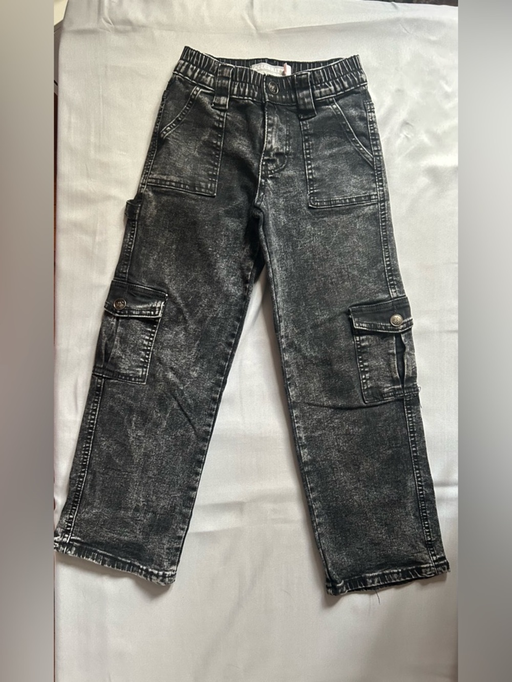 Celebrity Ace Girls Size 8 Black Acid Wash Straight Leg Cargo Jeans